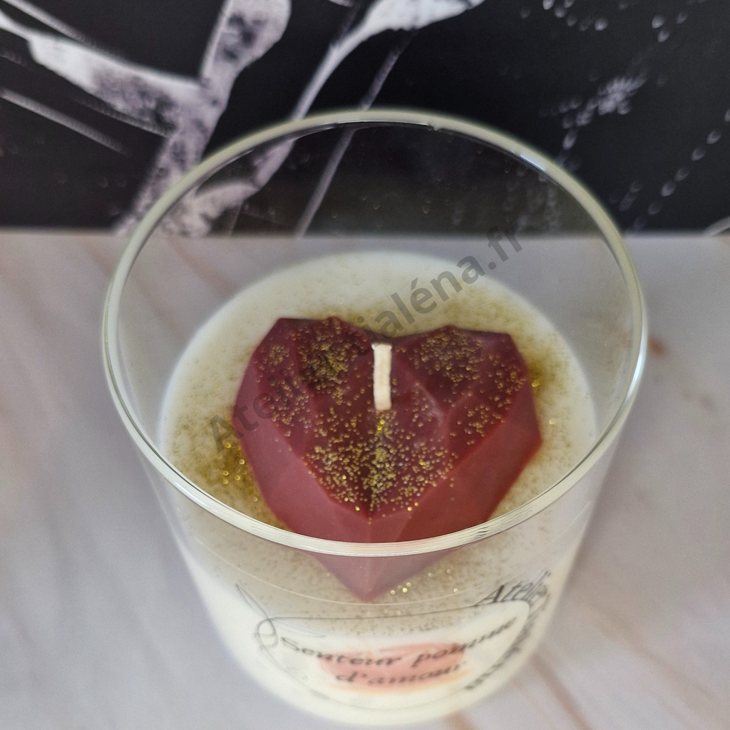 🍎 Bougie Coeur parfumée Pomme d’Amour – Récipient en verre réutilisable