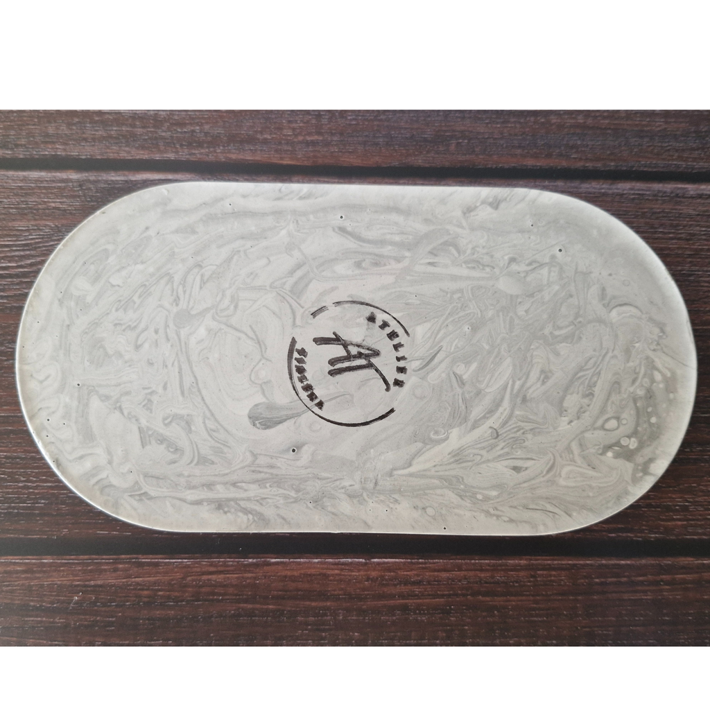 🤍 Plateau décoratif ovale en raysin gris marbré – Fait main